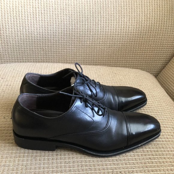 GUCCI Men\'s Black Leather Oxfords . main image 15